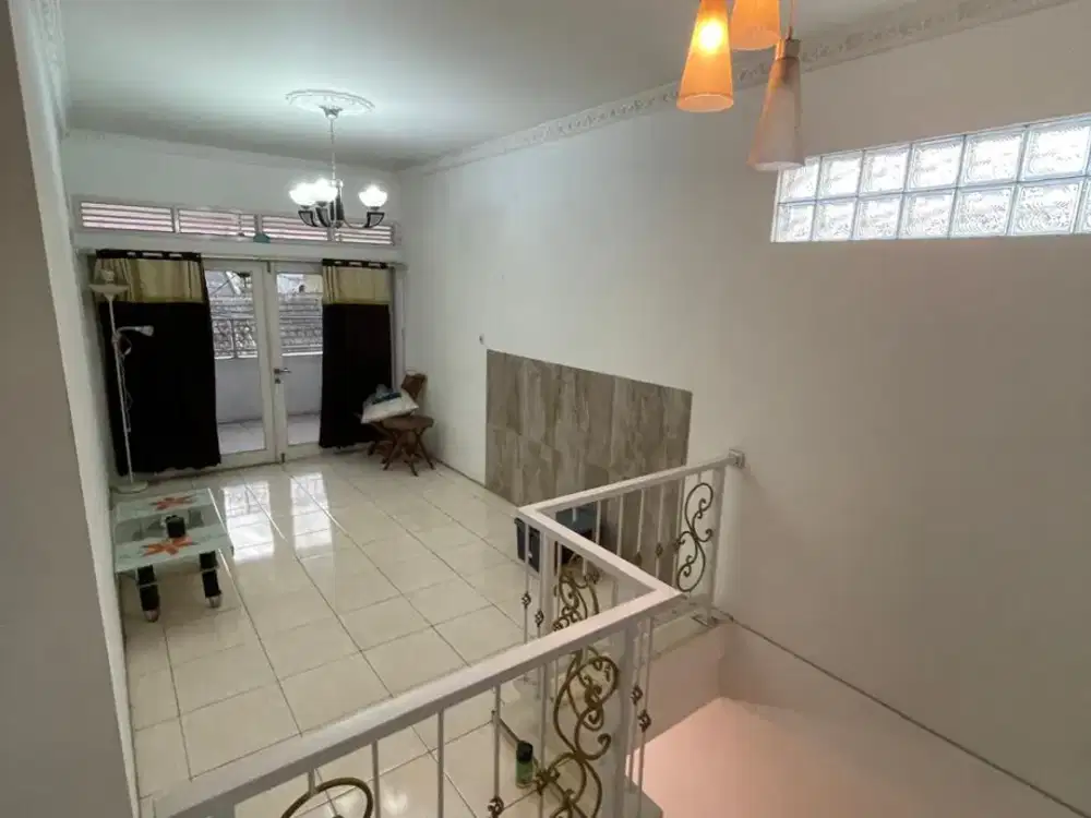 Dijual  Rumah Pharmindo dekat Kahatex, RS Rajawali, Tol