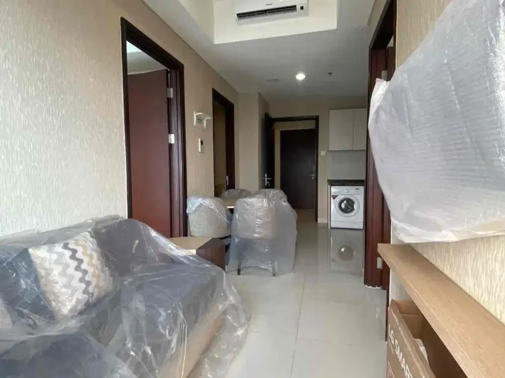Dijual – Brand New Furnished High Floor dengan City View di Puri Mansion