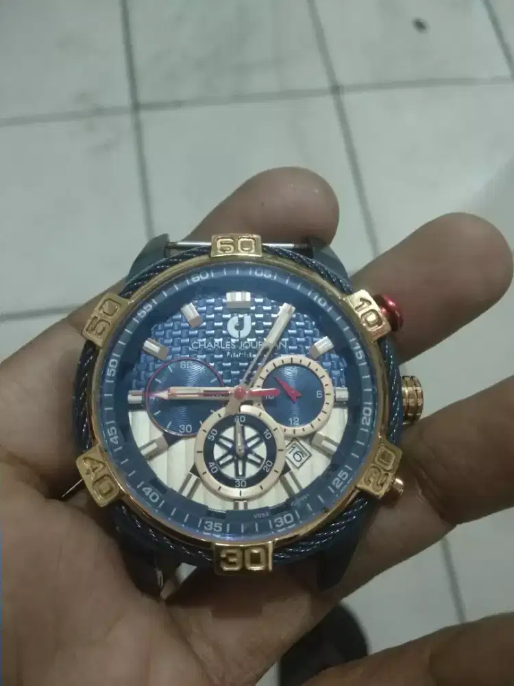 Jam tangan Charles Jourdan chrono normal