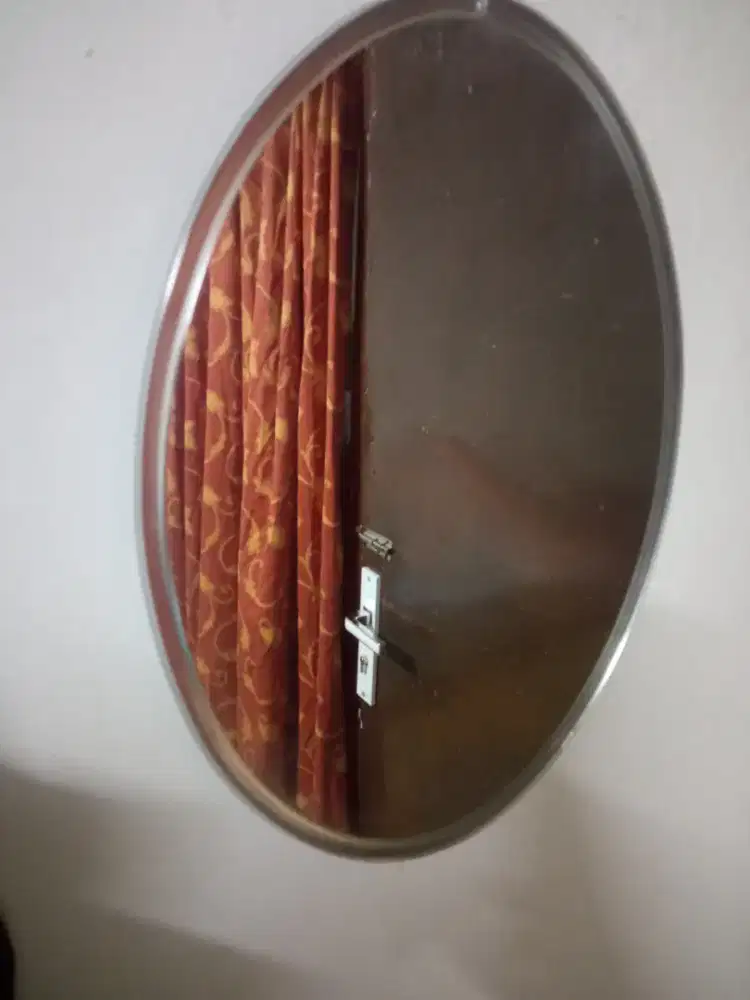 cermin dinding gantung