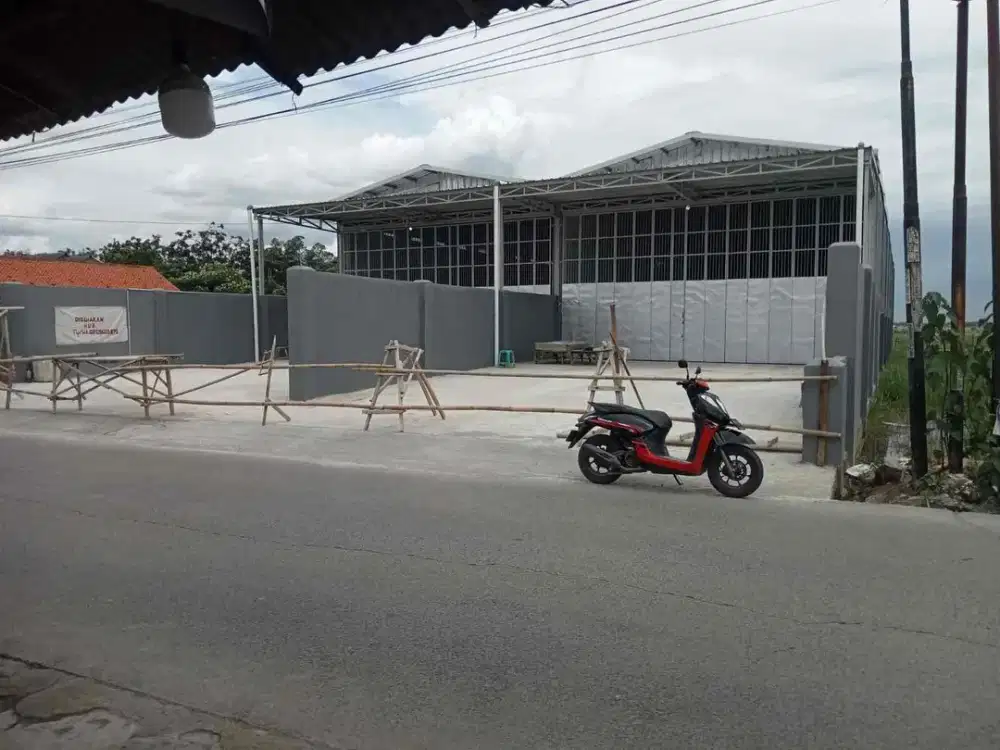 Di sewakan gudang workshop