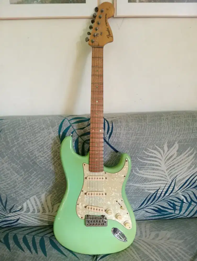 Gitar Fender Stratocaster
