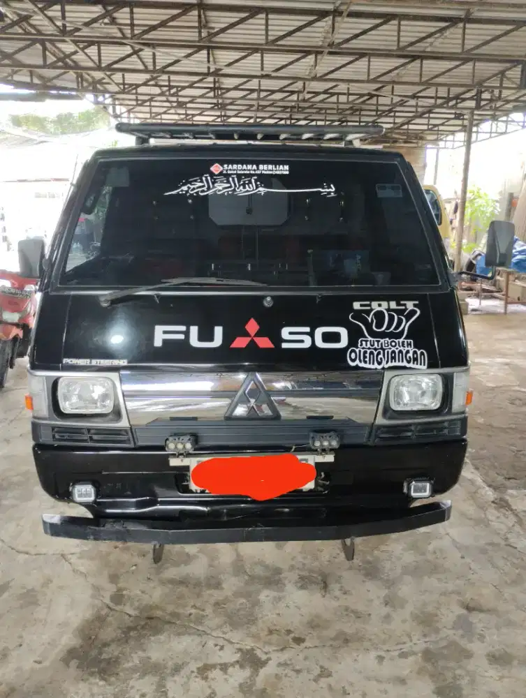 Mitsubishi L300 Tahun 2023