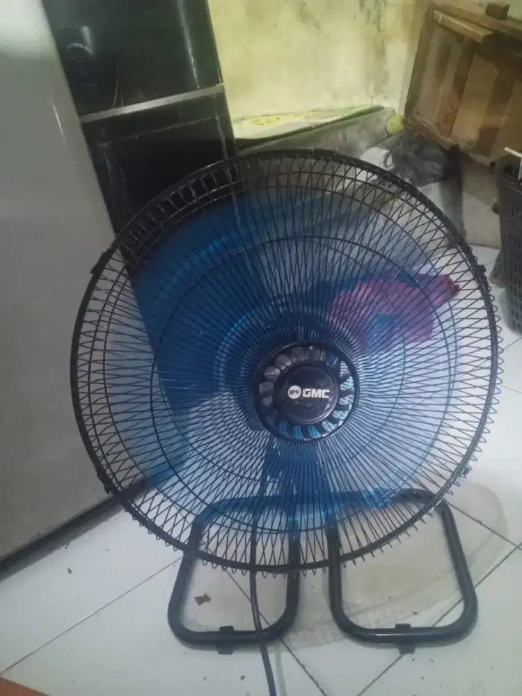 kipas angin gmc 16 in