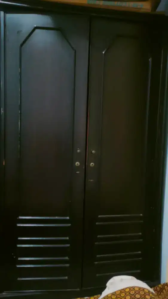 Lemari baju, Kayu Jati warna Hitam