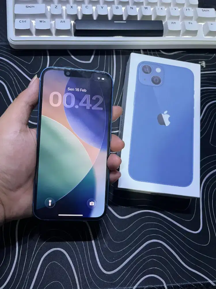 iPhone 13 128Gb inter