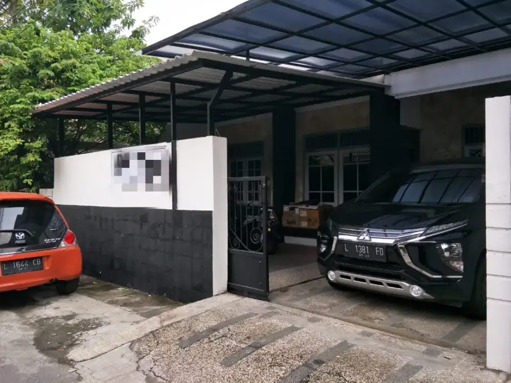 Dijual Rumah Perlu Renov/ Siap Bangun Baru