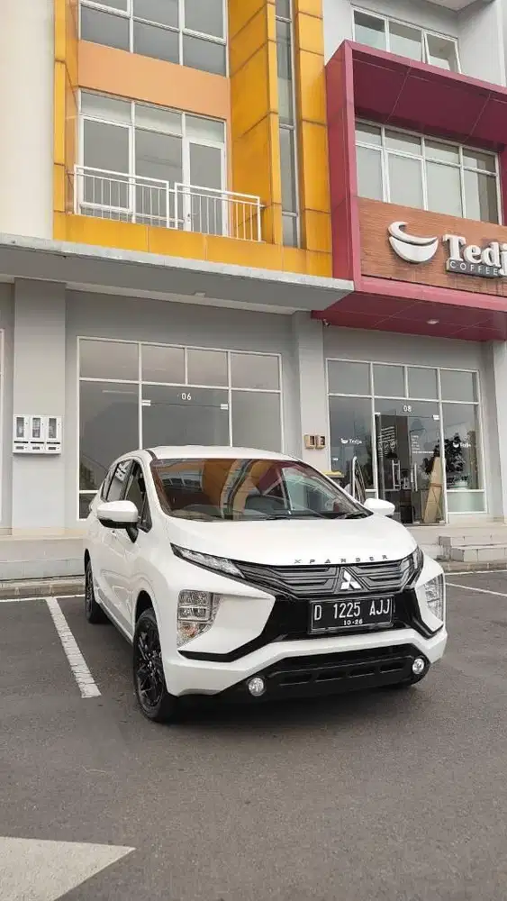 Xpander Sport 1.5 RockFord Black Edition Automatic 2021