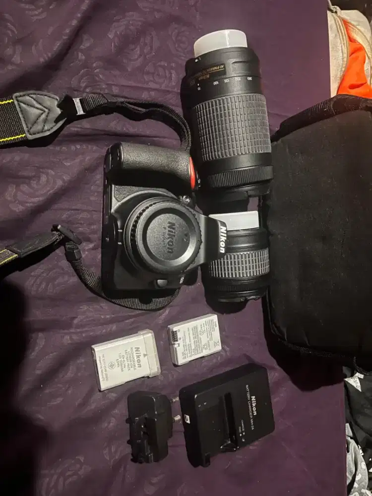 Kamera Nikon D3500 Lengkap ( Bekas )