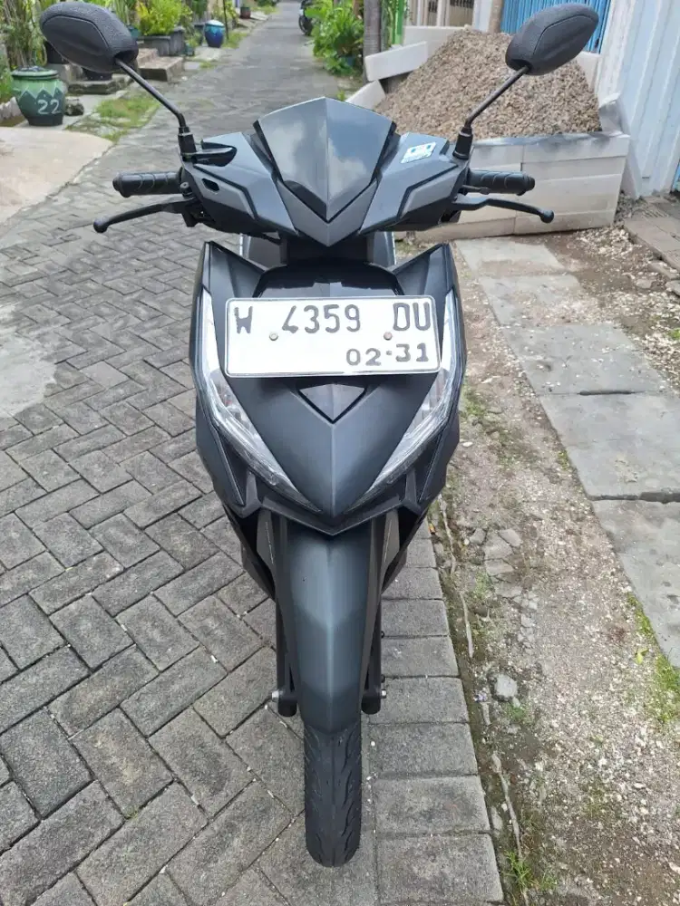 Vario 150 2016 plat w gresik kondisi sgt bagus siap pakai