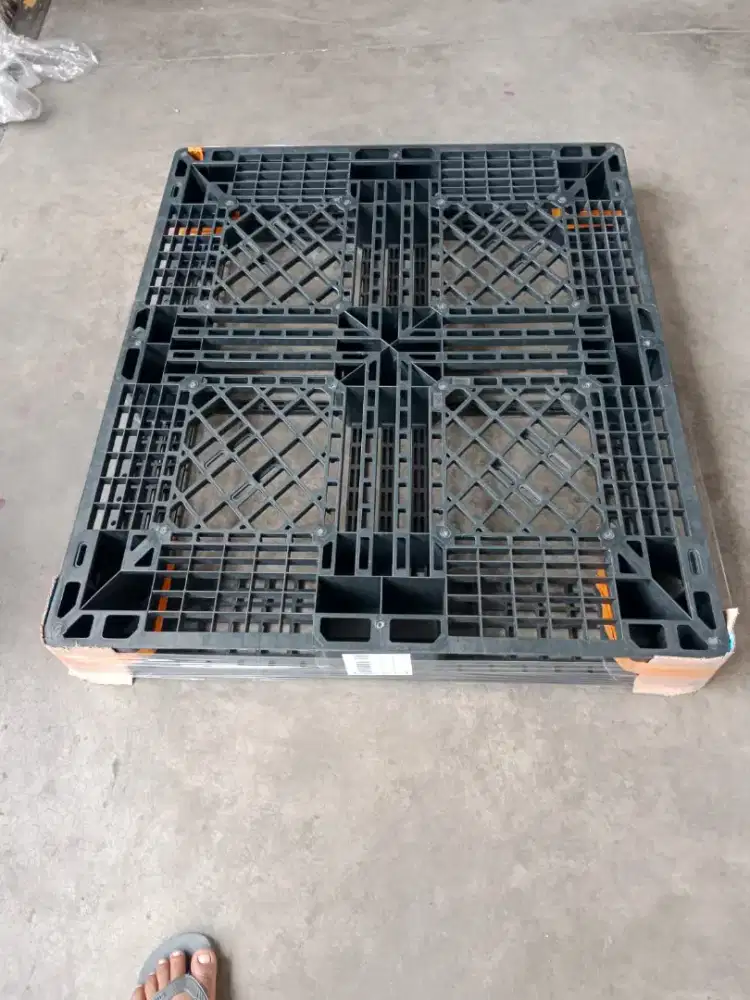 Palet plastik New gudang