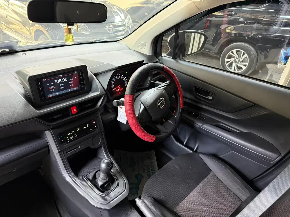 Daihatsu Xenia 2024 Bensin