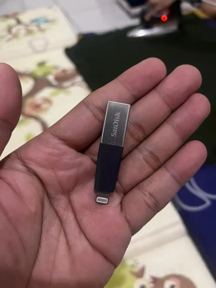 Flash disk otg iphone 64GB sandisk