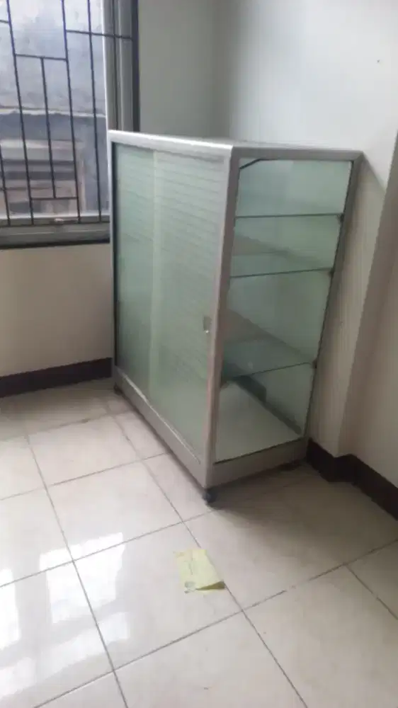 Etalase Murah Jual Cepat Bogor Kota