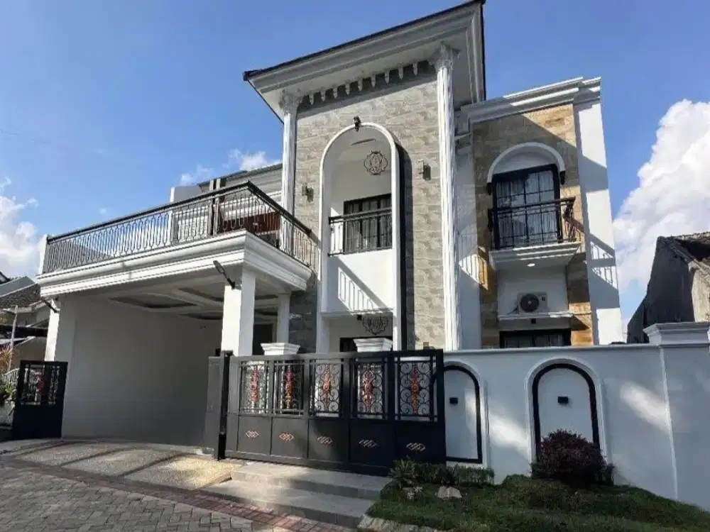 Rumah Atau Villa Mewah Sengkaling Dekat Kampus Dau Tlogomas Malang