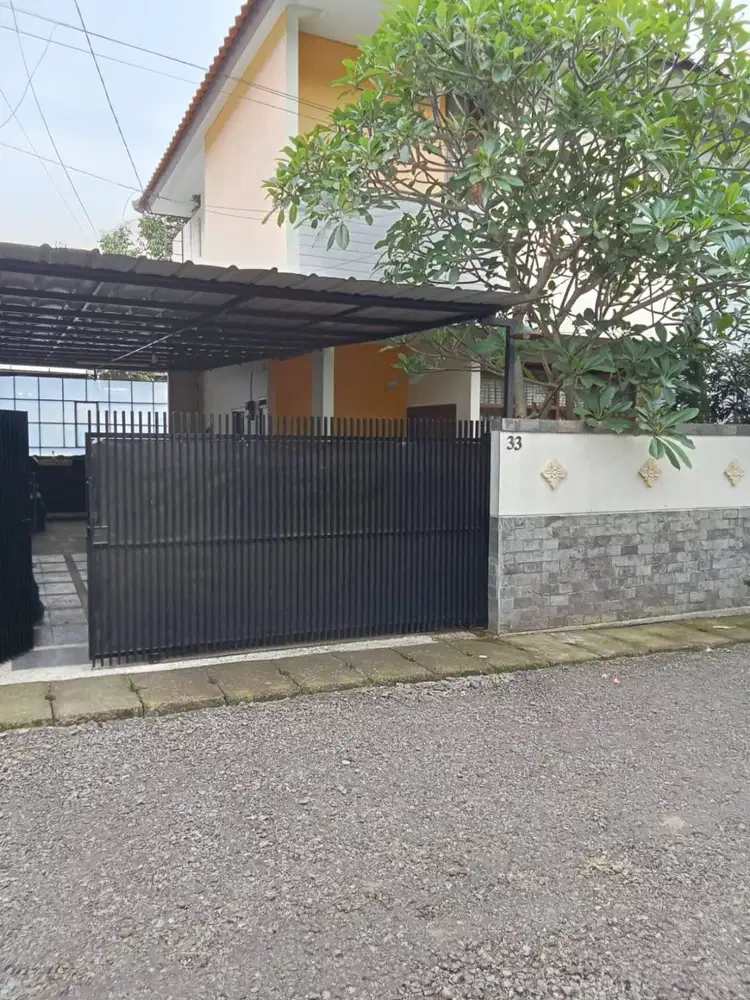 Disewakan Rumah Jalan Cipaku Indah II Kav. 33 Bandung