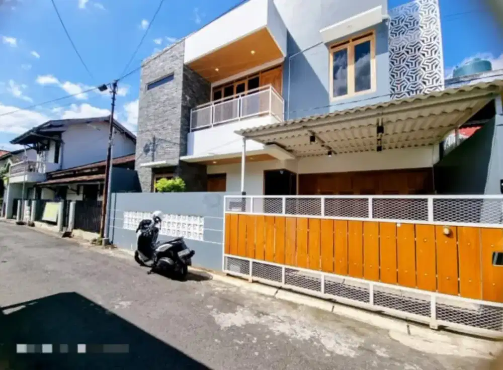 Rumah Mewah Full Furnished utara XT Square, dkt RS Hidayatullah