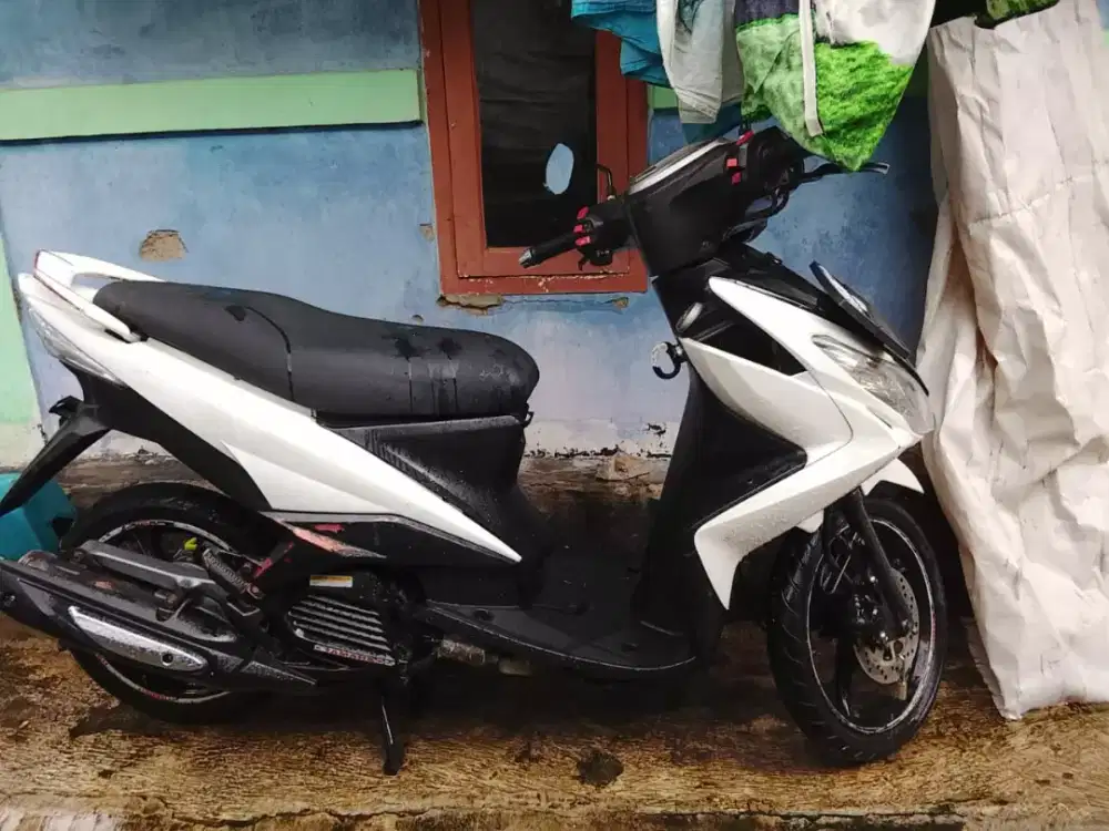 Jual motor yamaha xeon plat jakarta pajak mati thn2011