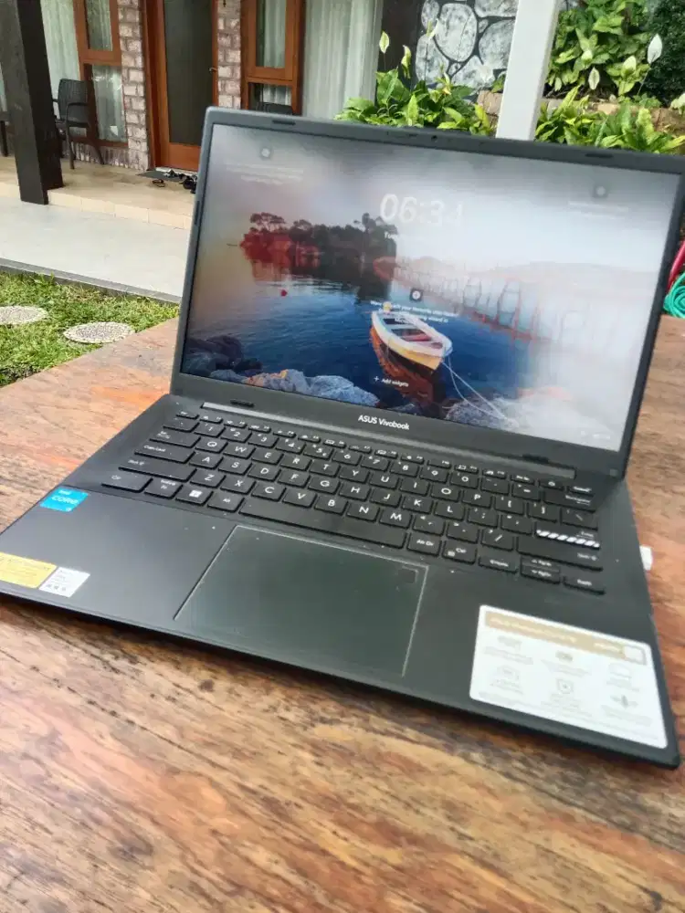 JUAL CEPAT – ASUS Vivobook Go 14 E1404GA 512GB MULUS