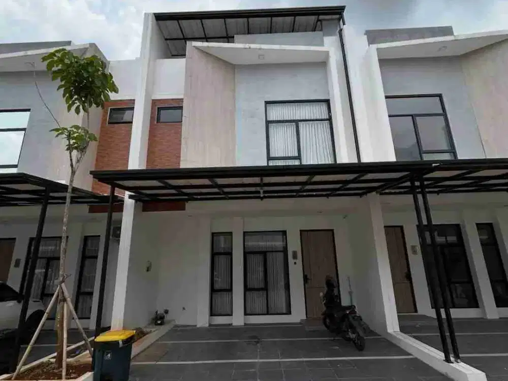 Rumah Cluster 2.5Lantai bagus siap huni semi Furnished di Bintaro Jombang Tangsel