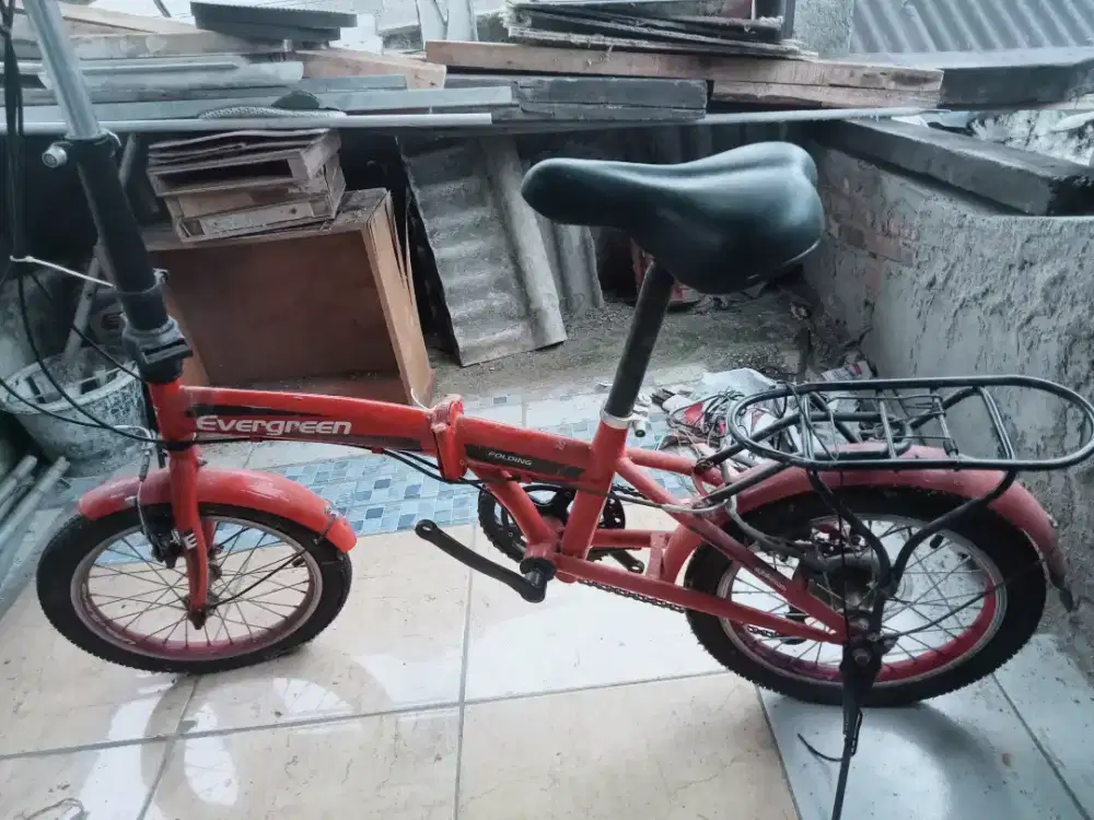 Di Jual Sepeda Lipet Merk Everegreen 16.  Mulus.