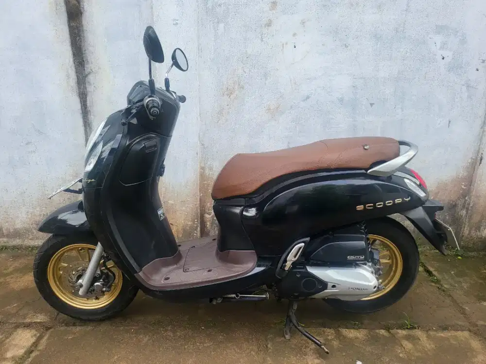 SCOOPY PRESTIGE 2020 AKHIR