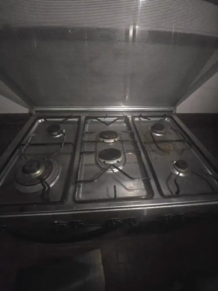 Kompor 6 tungku plus oven