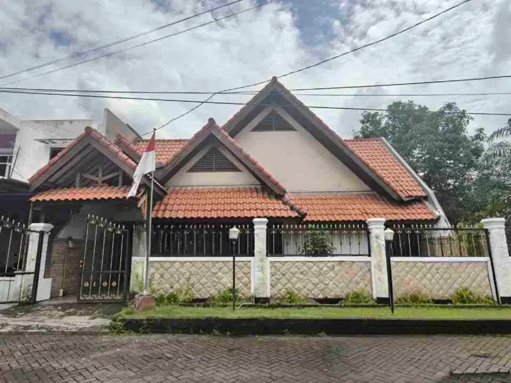 Dijual Rumah Medokan Asri Timur dekat MERR