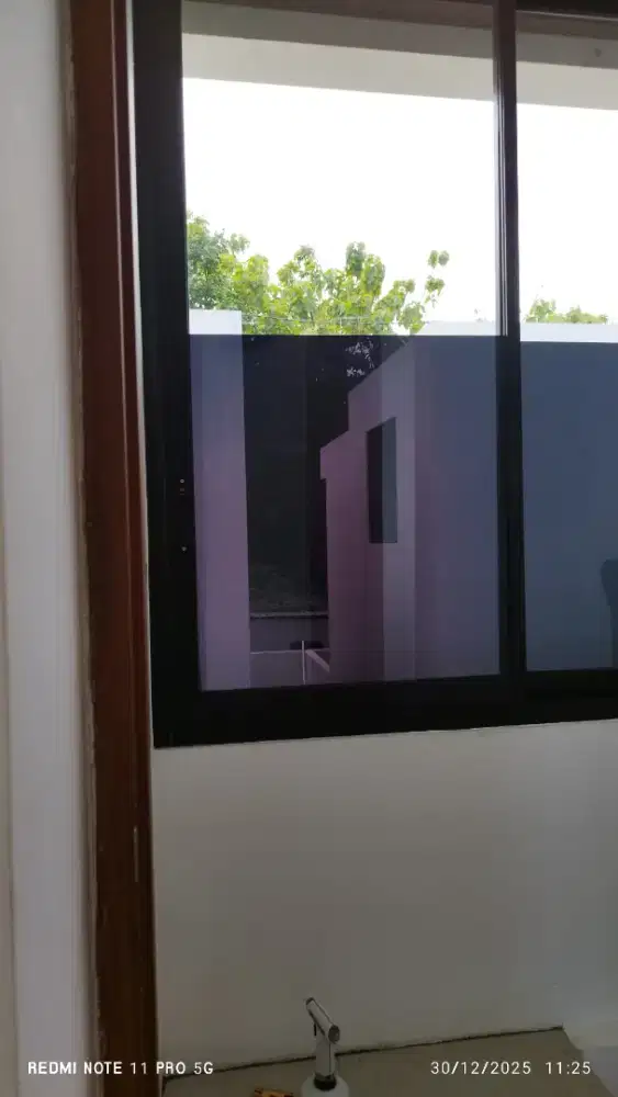 Ready sticker sunblas motif bambu serta polos papan nama,neon box dll