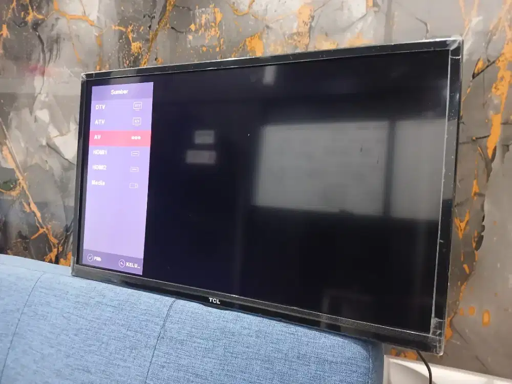 TV LED TCL 24 INCH