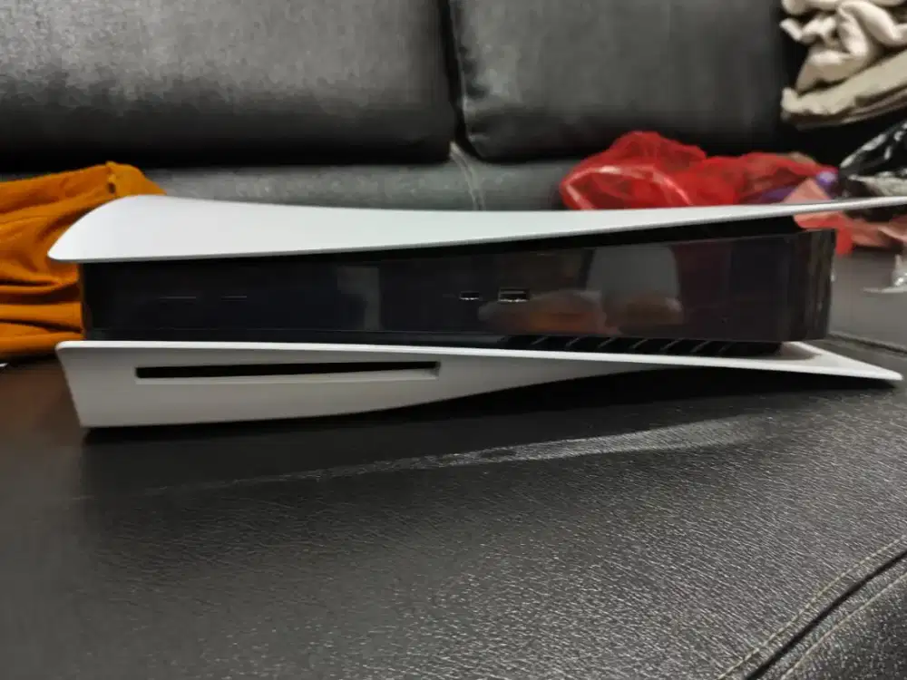 Jual Playstation 5 plus headset Astro A40 TR