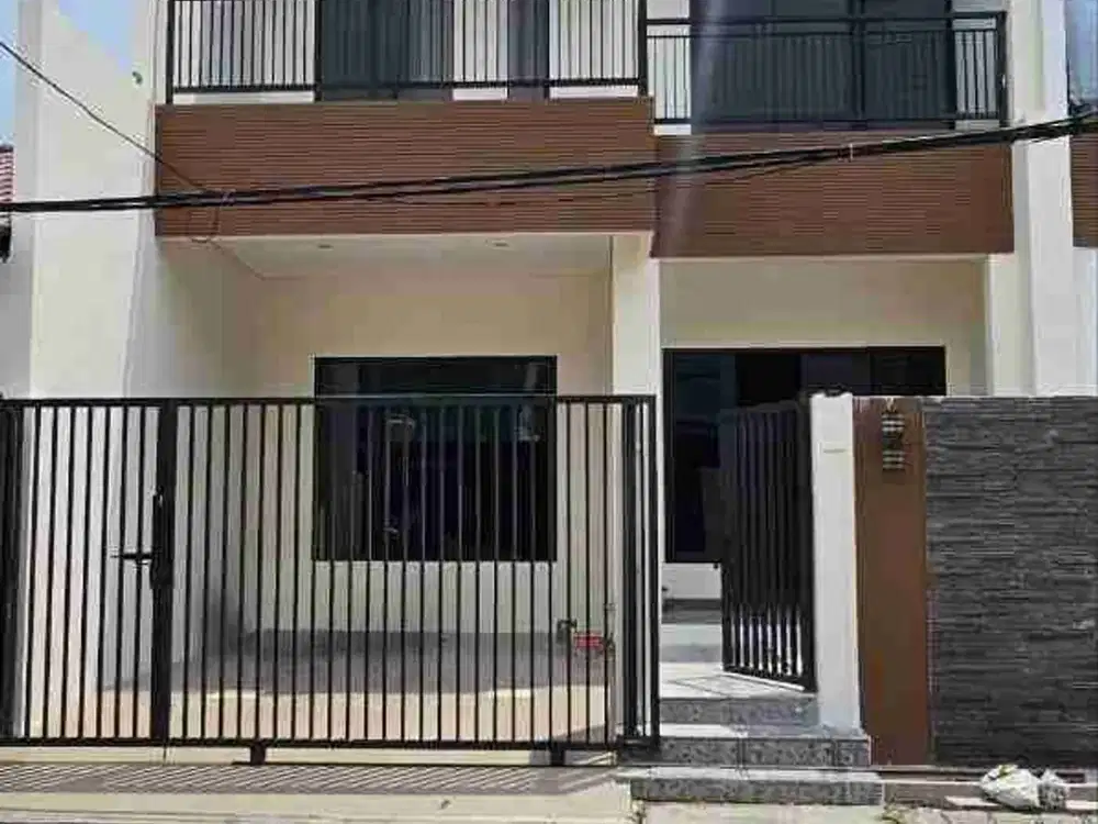 BARU GRESS‼️RUMAH DIAN REGENCY 2 LANTAI DEKAT KAMPUS ITS & HANG TUAH