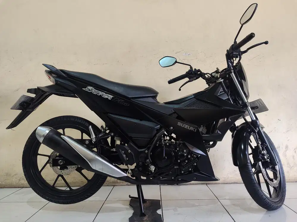 Satria Fu 2016 PREDATOR istimewa mulus terawat siap pakai...