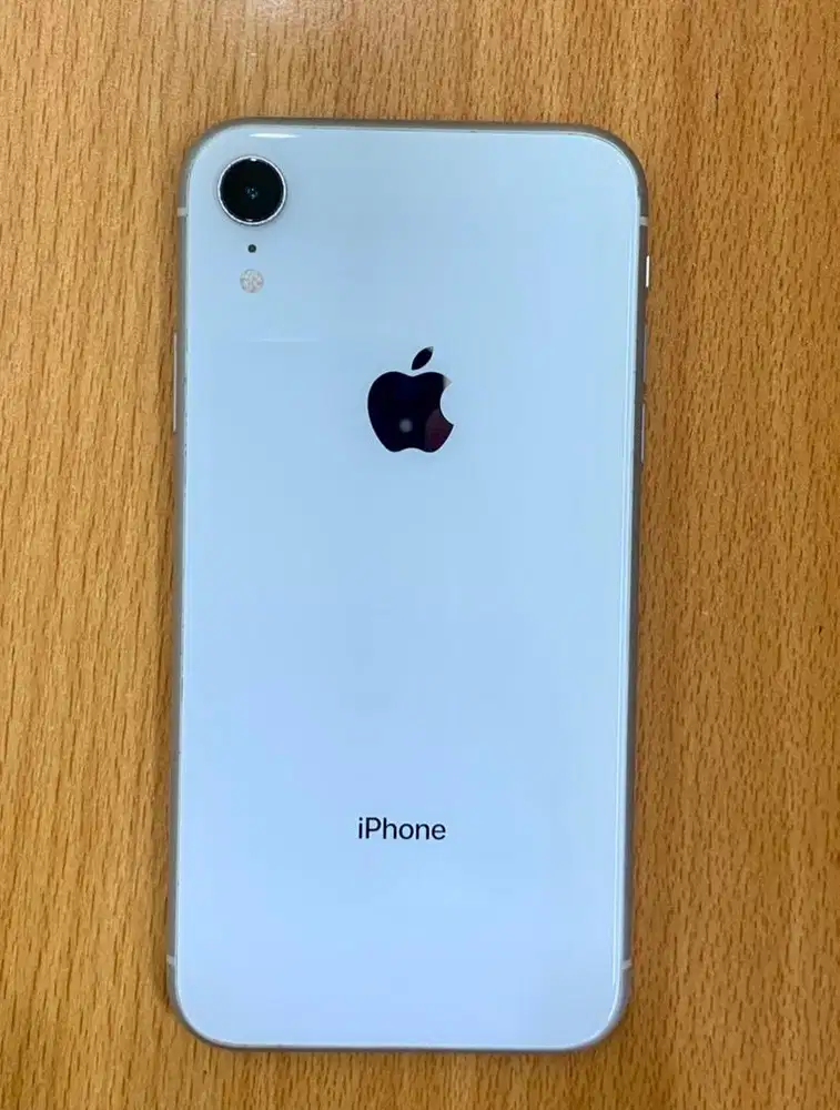 iPhone XR White 128gb