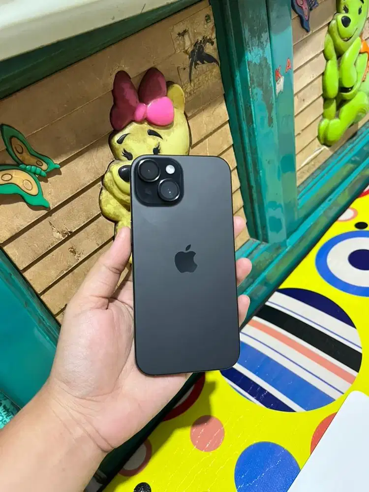 Iphone 15 128gb Garansi Resmi Blibli