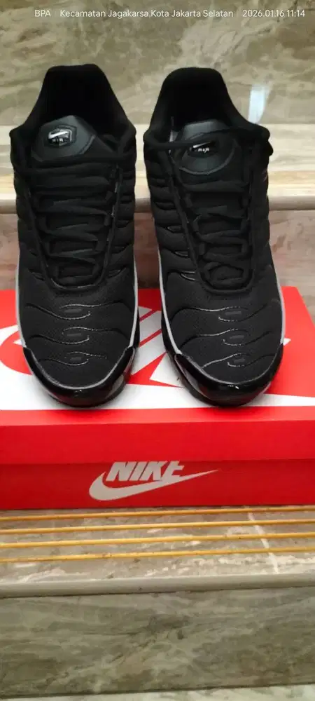 Sepatu Nike Warna Hitam
