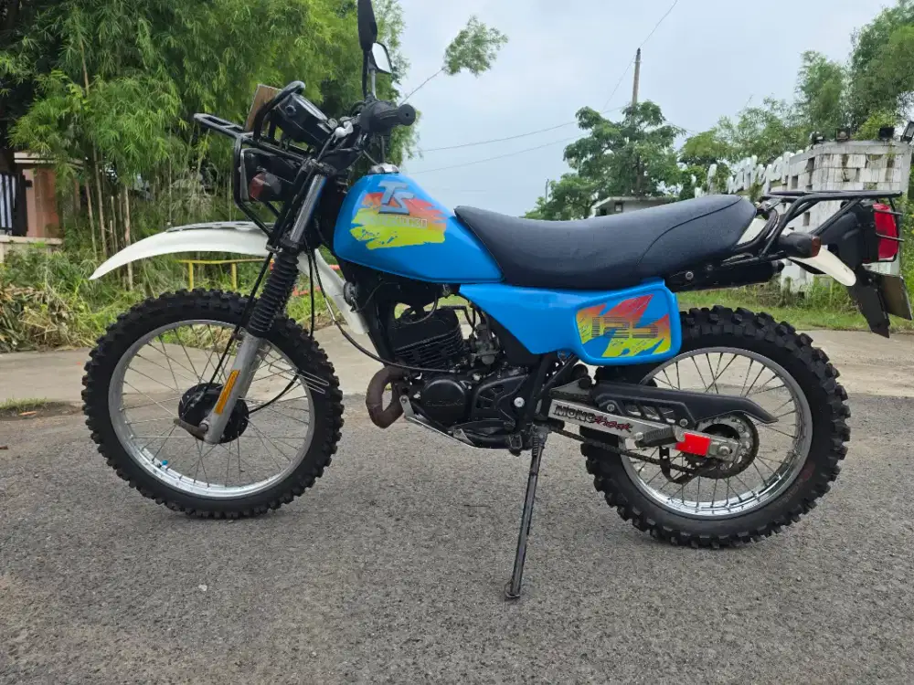 Suzuki TS 125 1995 like new