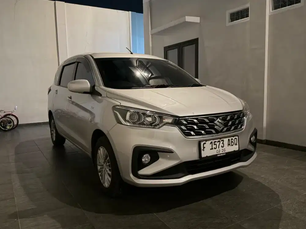 Ertiga GL Manual 2024 Seperti Baru