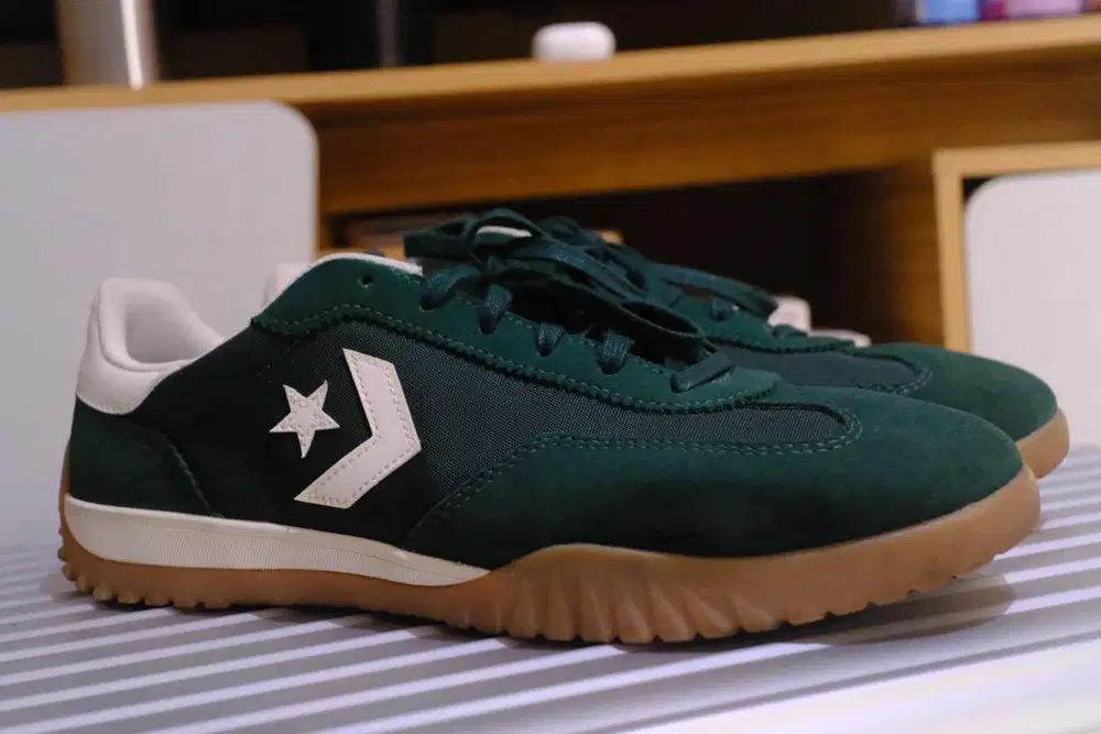 Dijual sepatu second Convers