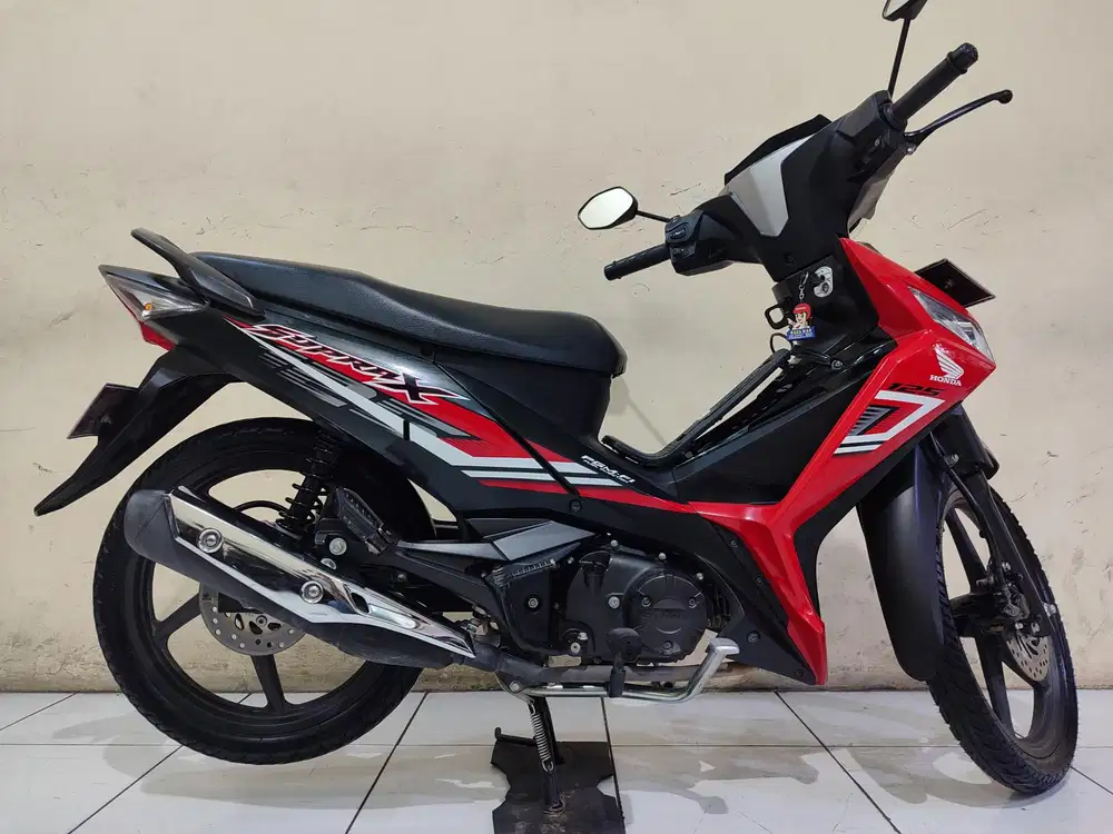 Supra X 125 fi 2024 istimewa mulus terawat siap pakai...
