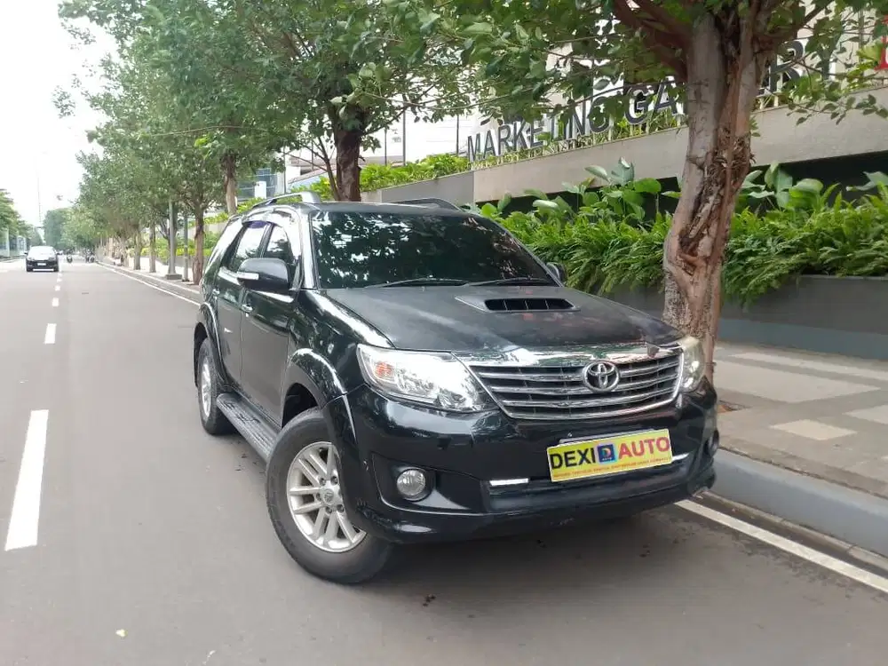 (KM80000) TOYOTA FORTUNER TRD VNT DIESEL 2014 NIK 2013 ISTIMEWA BAGUS