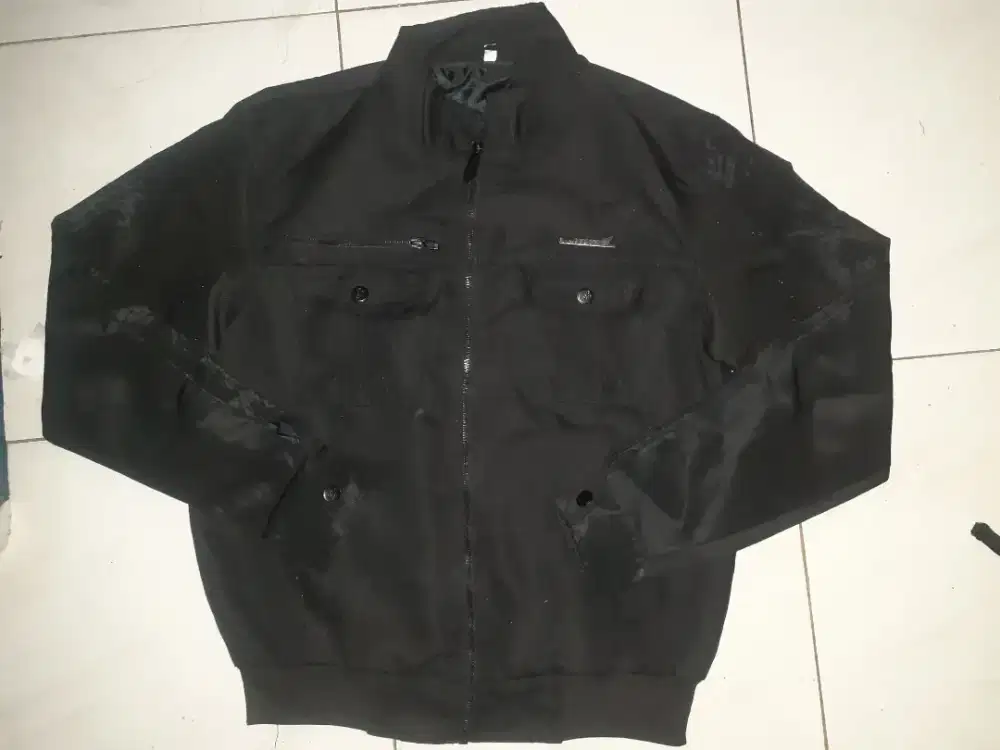 Jaket Ori honda dan Tas perlengkapan mandi American Tourister