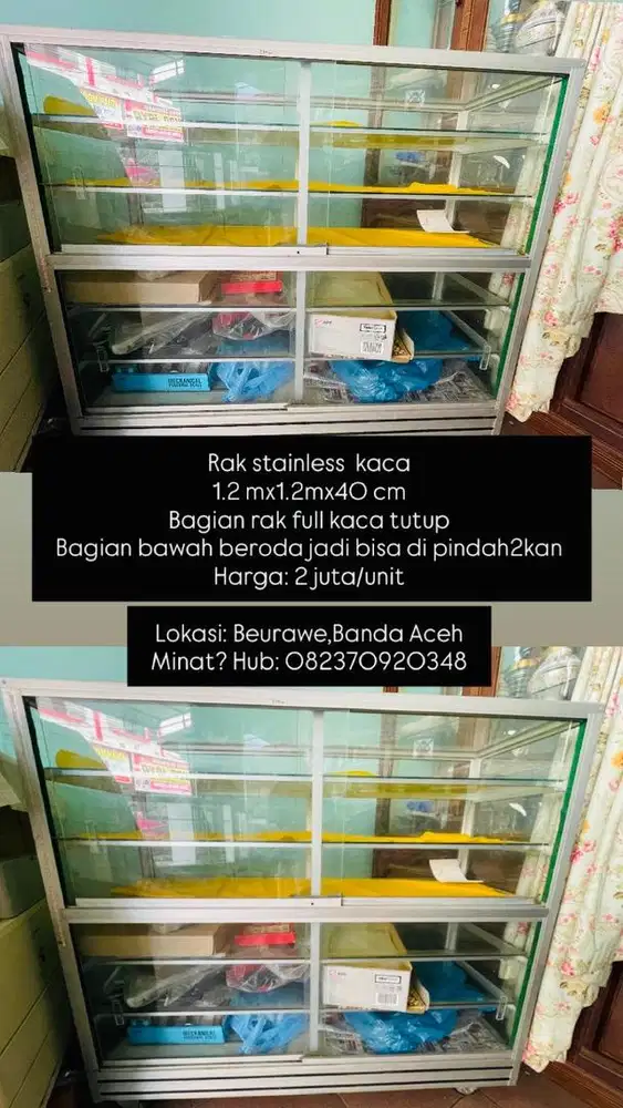 Rak stainless kaca (ada roda)