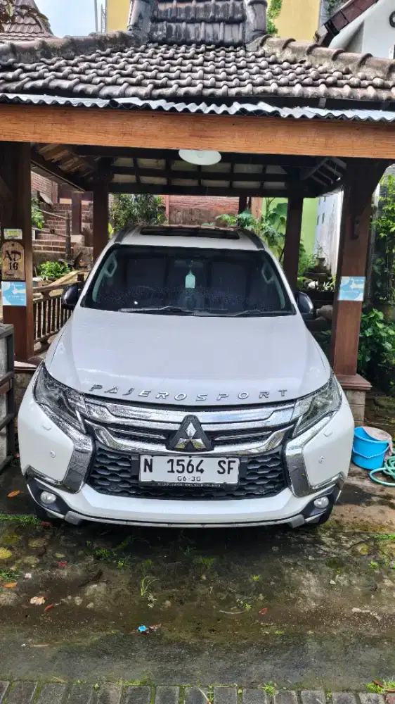 Mitsubishi Pajero sport Dakar 4x2 AT Putih 2019