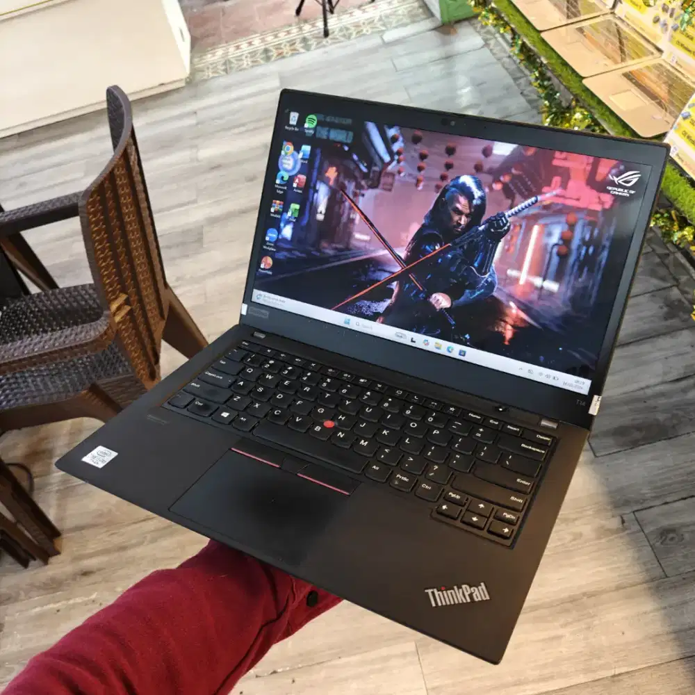 LENOVO T14 INTEL CORE I5 RAM 16GB SSD 256GB LAYAR SENTUH SIAP PAKAI