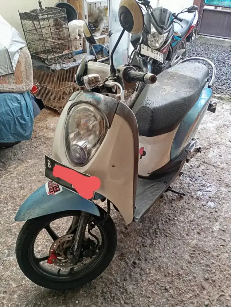 Dijual Scoopy karbu 2012 Komplit josss manteppp