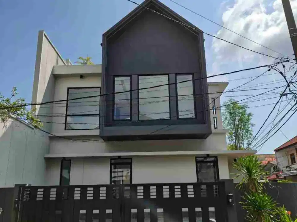 Baru Gress‼️Rumah Scandinavian Babatan Pantai Hook