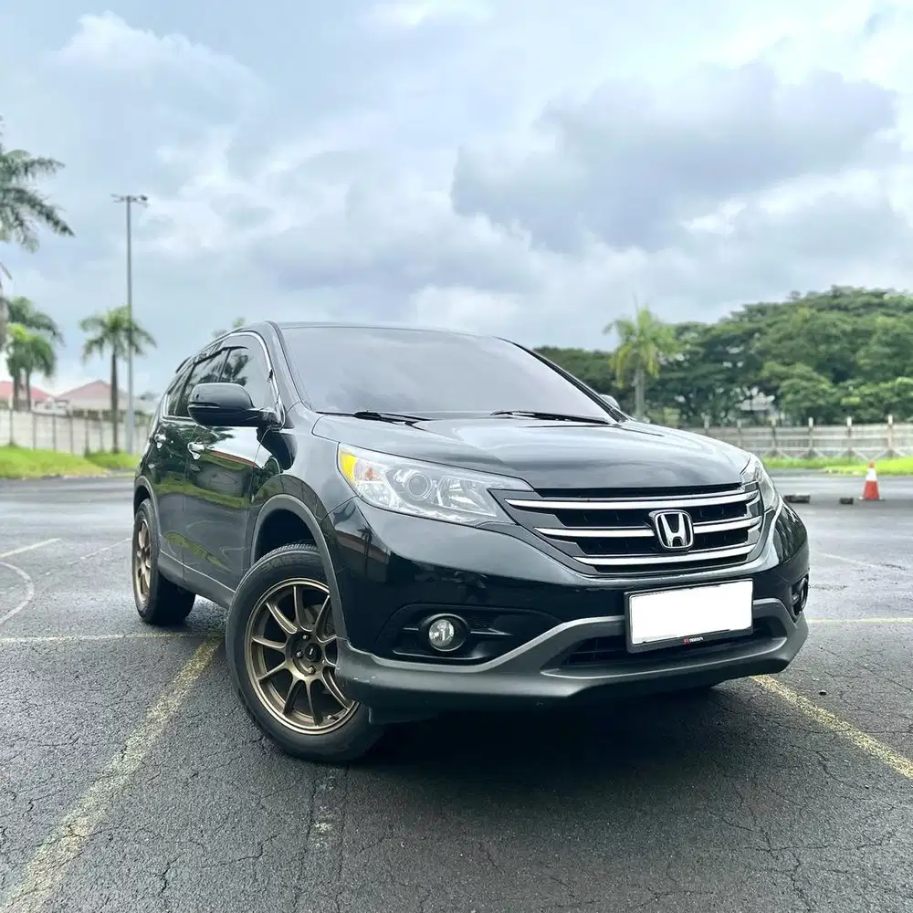 CRV 2.4 AT 2013 LOW KM RECORD!