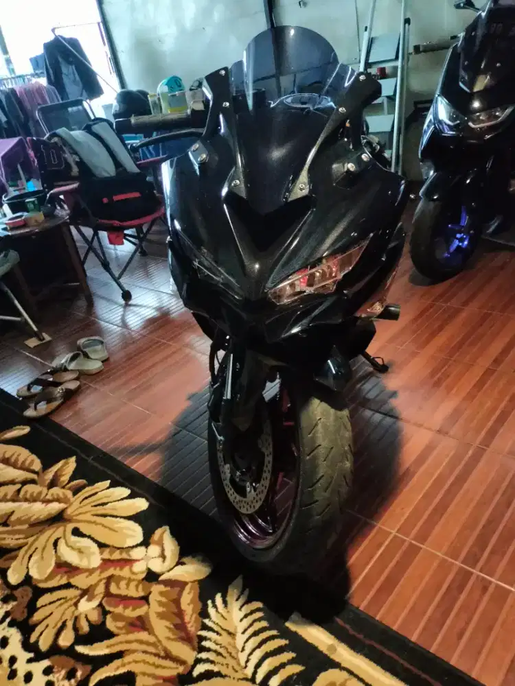 Zx25r 2020 plat z