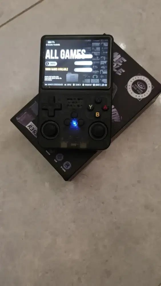 Konsul game baru R36S baru pemakaian 1 bulan